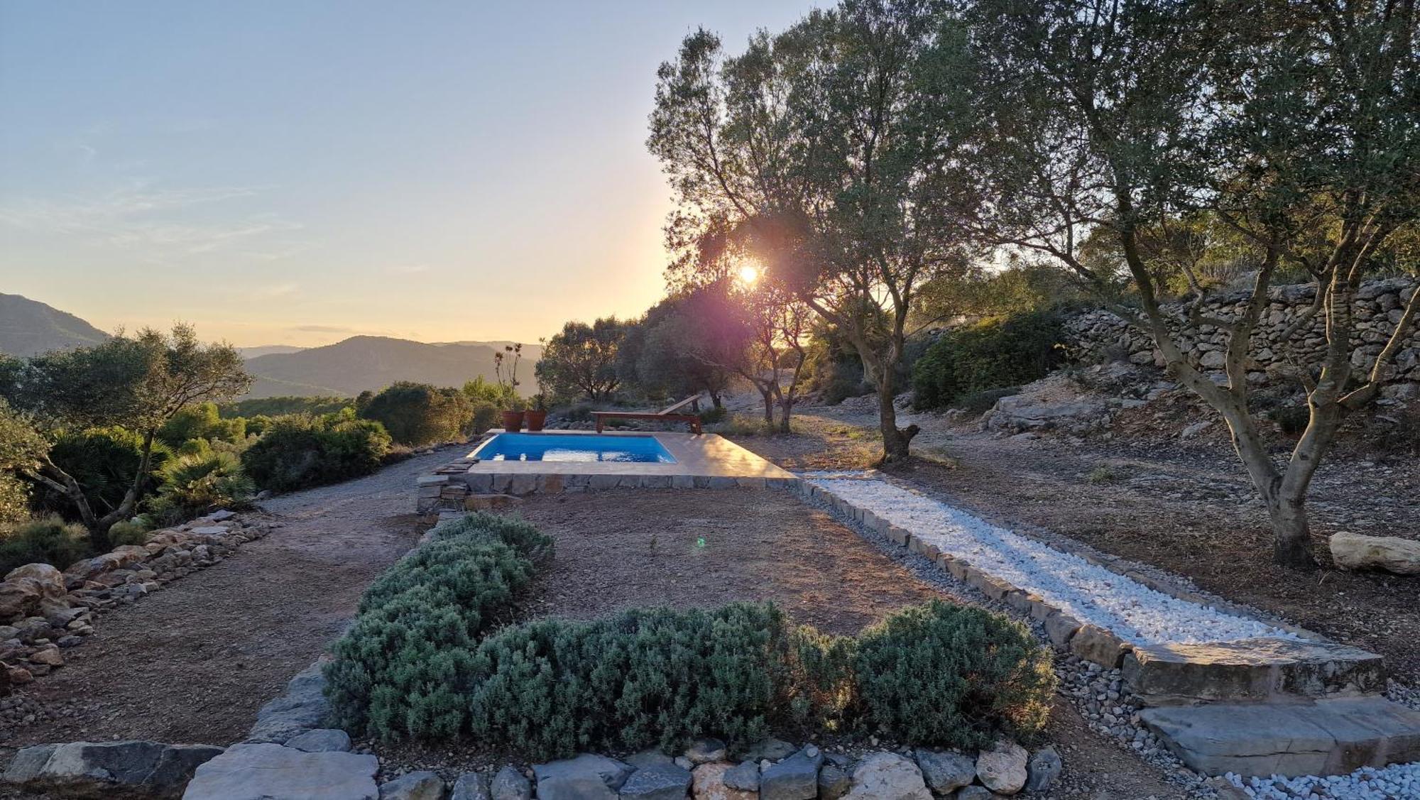 La Cueva De Miravet - Villa De Lujo En La Cima De La Montana Con Vistas Al Mar Кабанес Экстерьер фото